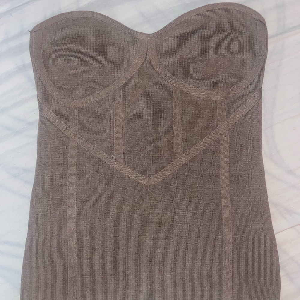 Knit strapless top